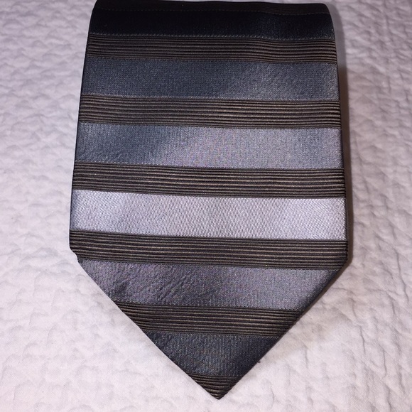 💰50% OFF Bundle of 5 Ties💰100% Silk Mens Tie, EUC by FORMAT - Picture 2 of 8